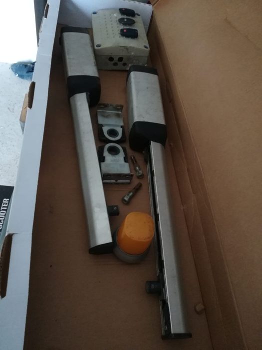 Sistem porți automat