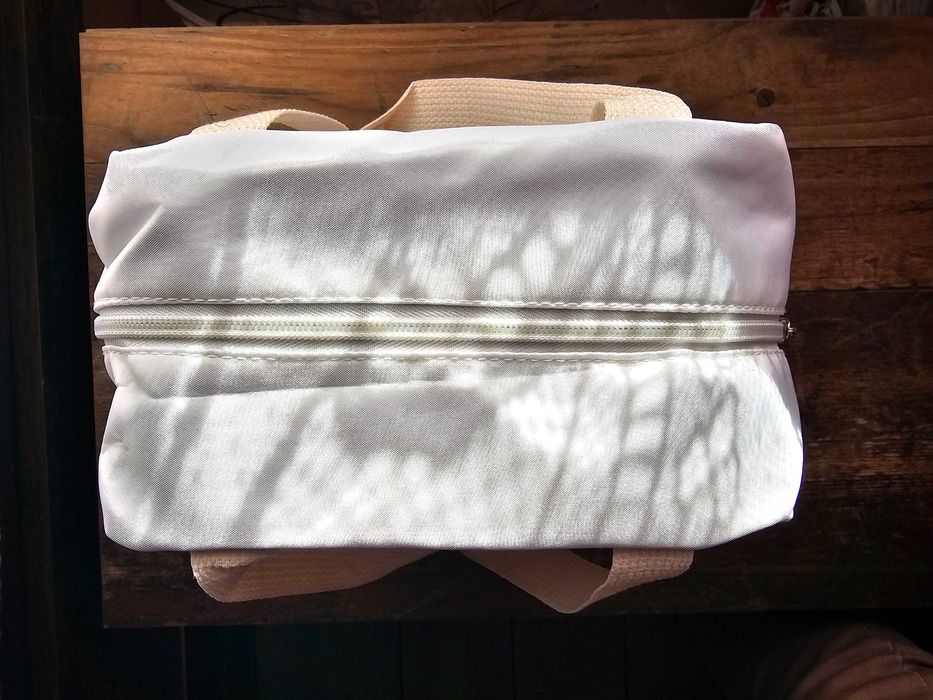 Дамски      чанти