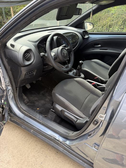 Toyota Aygo X 2024 99.000 KM 1.0 Benzina usor avariat / avariate / lovit