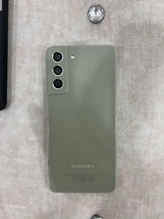 Продам Samsung s21 FE 5G