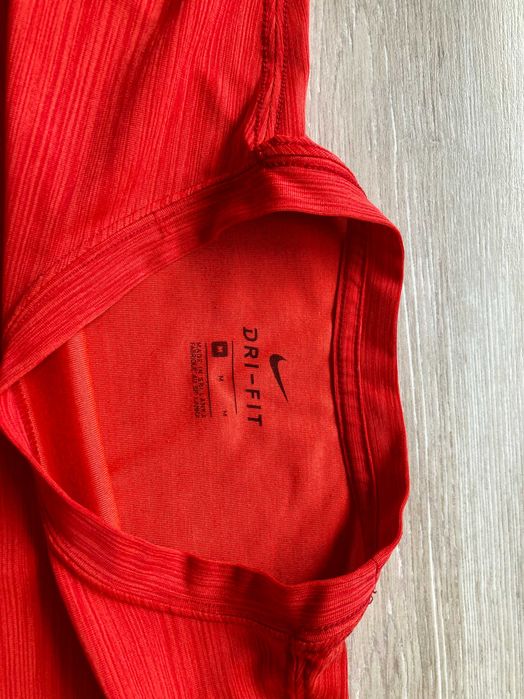 Найк Nike Dri Fit мъжка тениска размер М