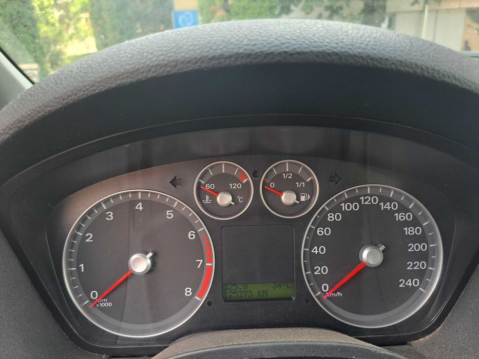 Autoturism ford c max