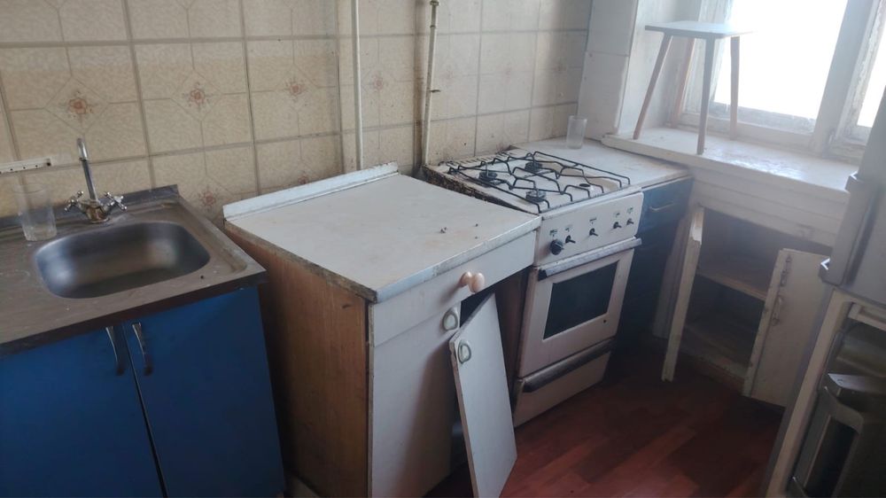 Отдам кухонный гарнитур