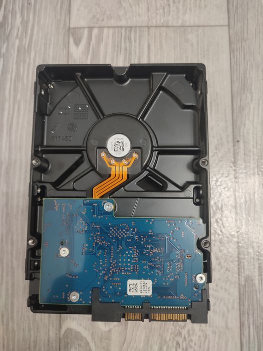 Жесткий диск тошиба