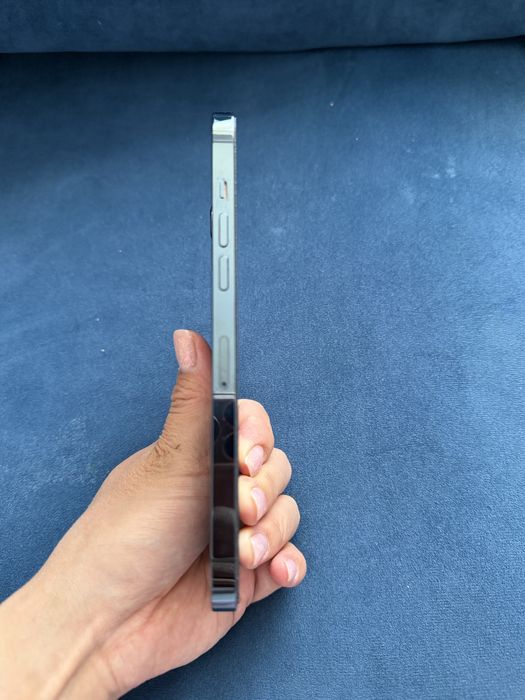 Продам iphone 12 pro max