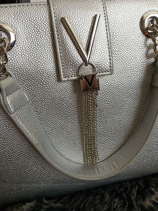 Дамска чанта на Valentino