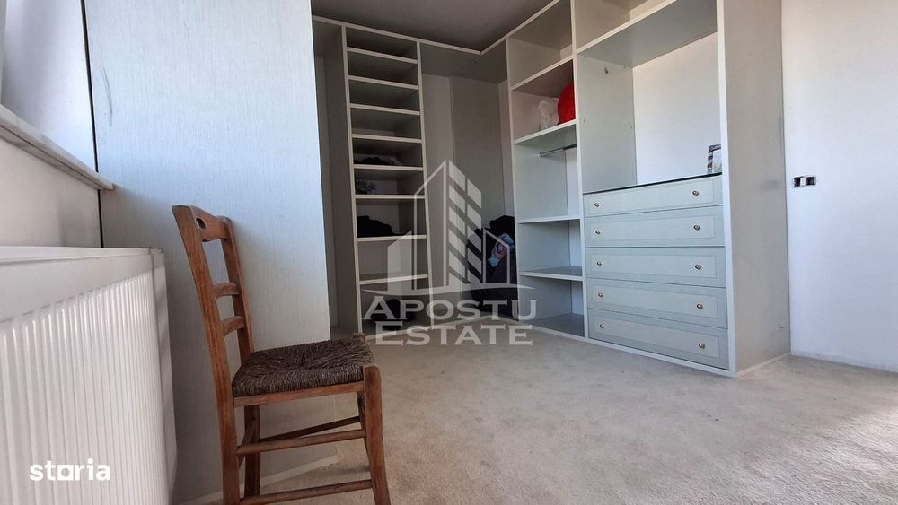 3 Case insiruite In Livada la gri