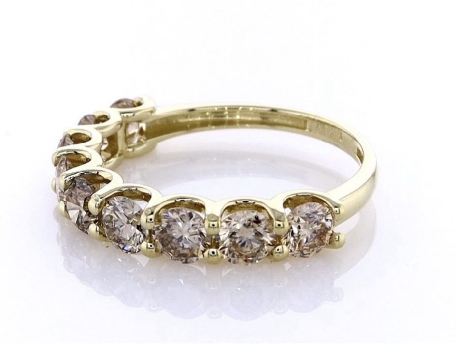 Inel din aur 14K cu 9 diamante naturale de 1,83 ct. certificat IGI