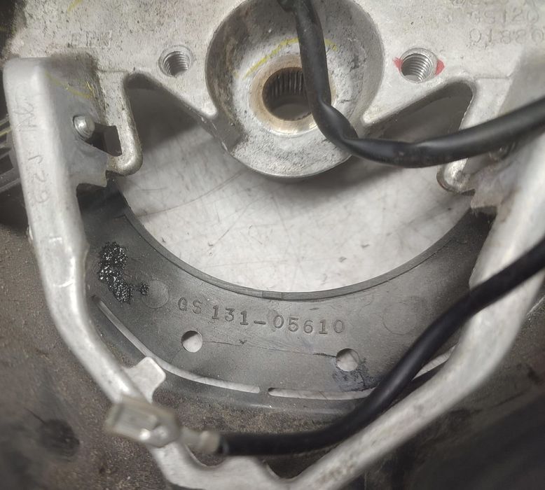 Volan in 3 spite cu comenzi GS13105610 Fiat Sedici 1 (2005 - 2009) 1.9 jtd 1.9 jtd