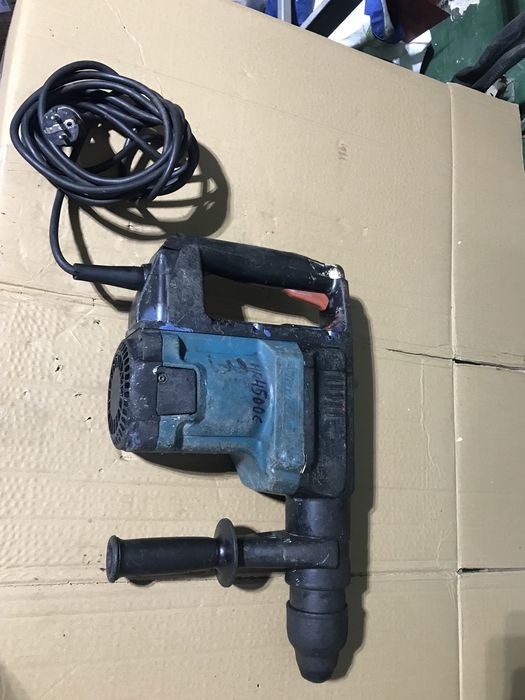 Rotopercutor Makita HR 4500c 1300w
