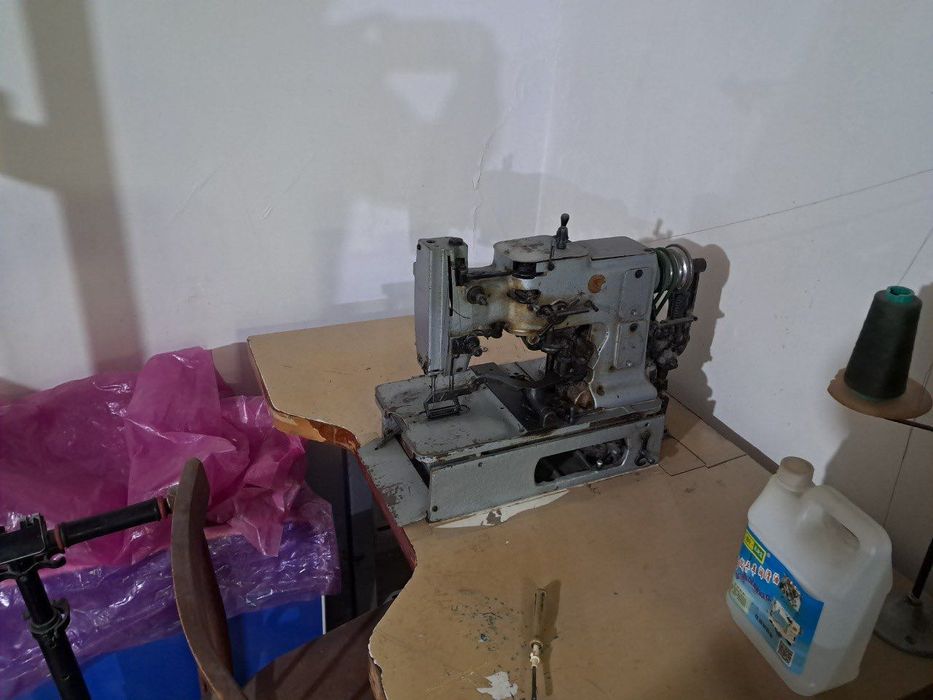 Петельный машинка