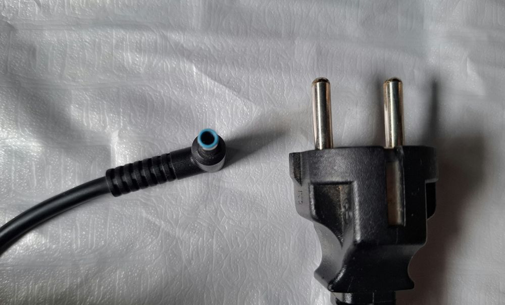 зарядное устройство для ноутбука