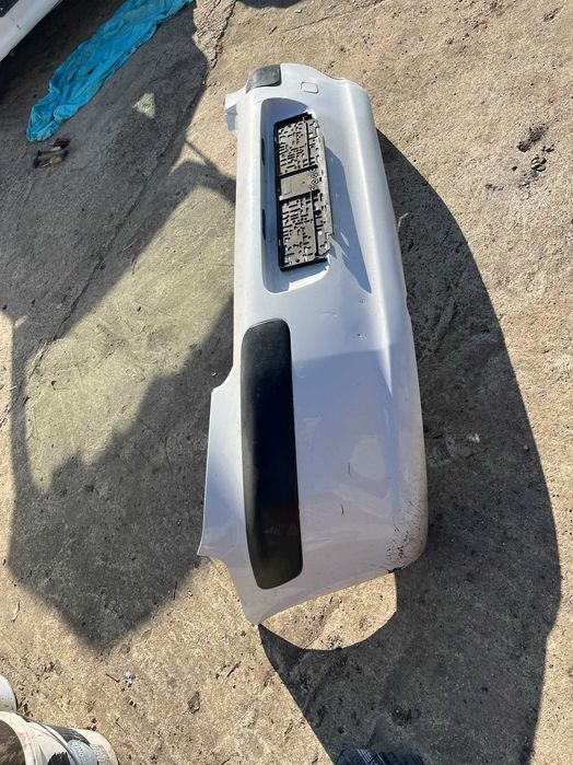 Задна броня за Пежо 307 бяла