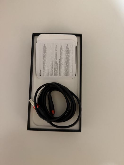Продам айфон 12 pro