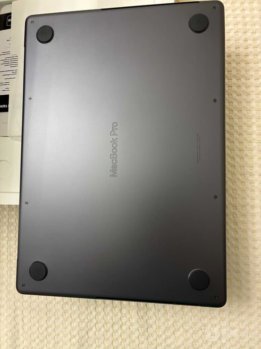 MacBook Pro 14 dyuym, M3 Pro, 18/512