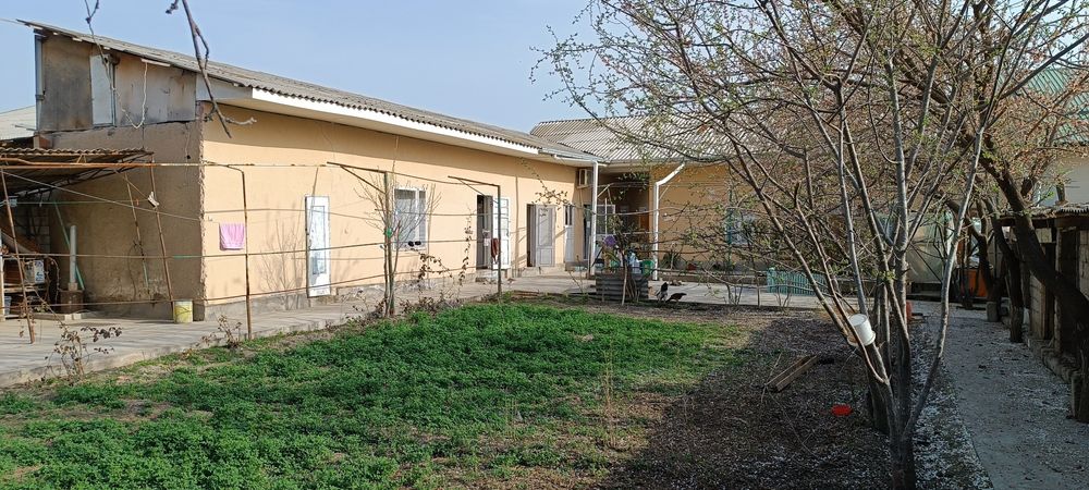 Срочна продётся участка хамма шароити бор яшаб Турган ховлимиз