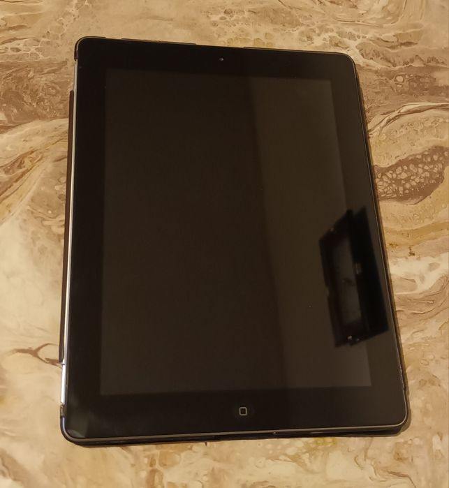 Tableta ipad 3 + oglinda ( fără cont iCloud ) NU LIVREZ