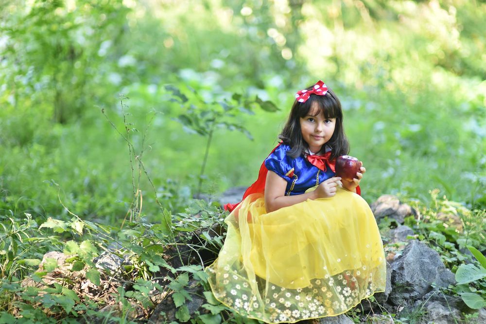 Rochie rochita printesa Alba ca Zapada NOUA carnaval 3,4,5,ani