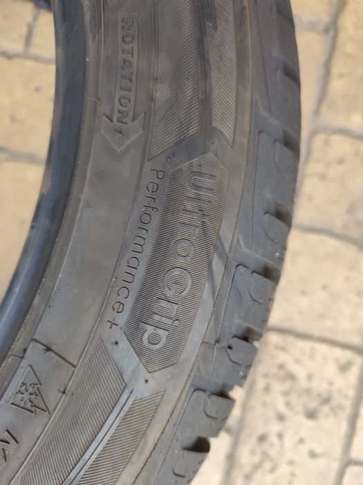 Зимни гуми Good year 215/55/17 Ultra grip performance+2155517