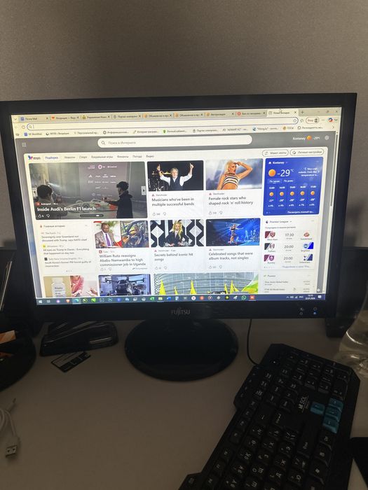 Монитор Fujitsu SL22W