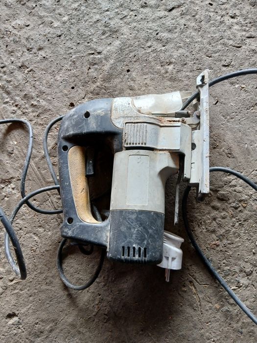 Продам электро инструменты