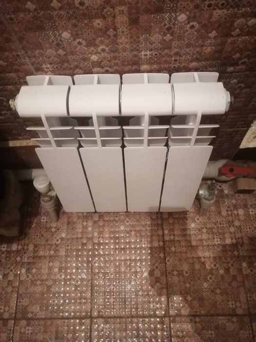 Продам батареи алюминевые