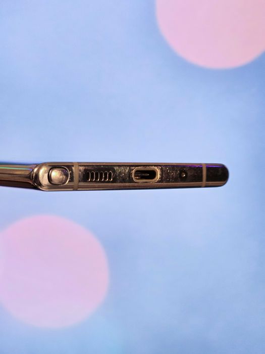 Samsung Galaxy Note 10 Plus + кутия + зарядно + протектор