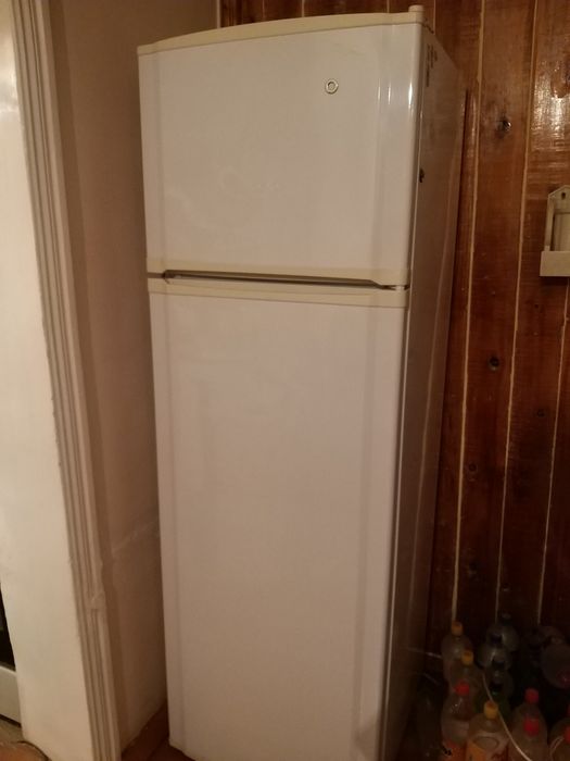 Продаётся Холодильник