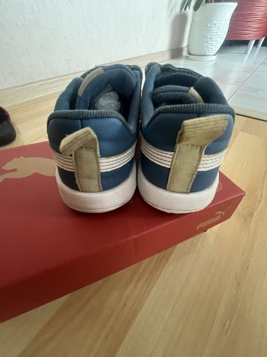 кроссовки на мальчика