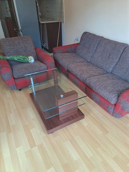 Собственик отдава частно двустаен апартамент в Зона Б-18