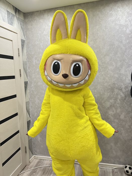 Лабубу ростовая кукла