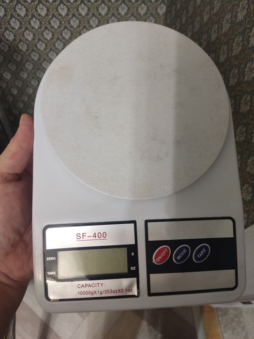 Продам  рабочие весы кухонные