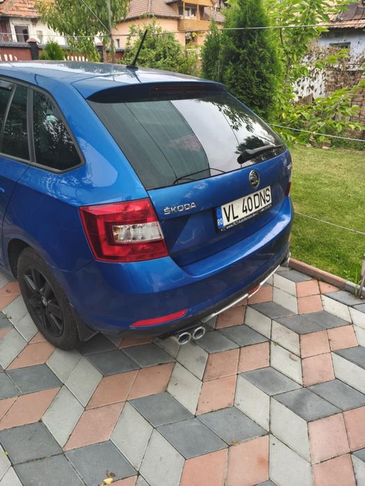Vând skoda Rapid