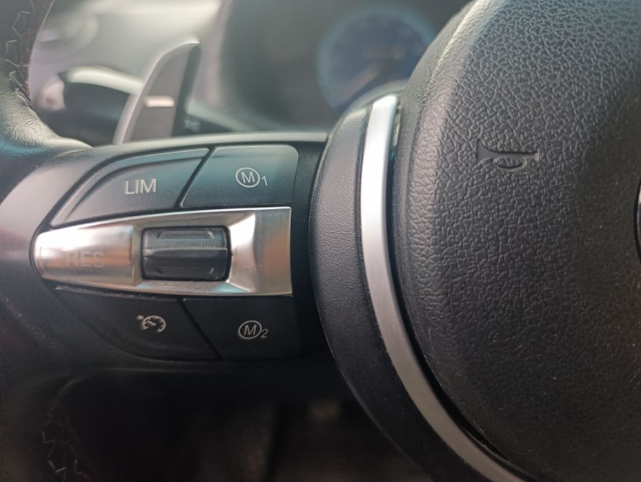 Рул BMW янгиде холатда