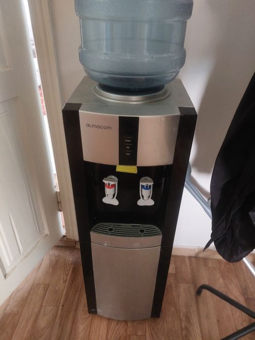 Диспенсор сатылады