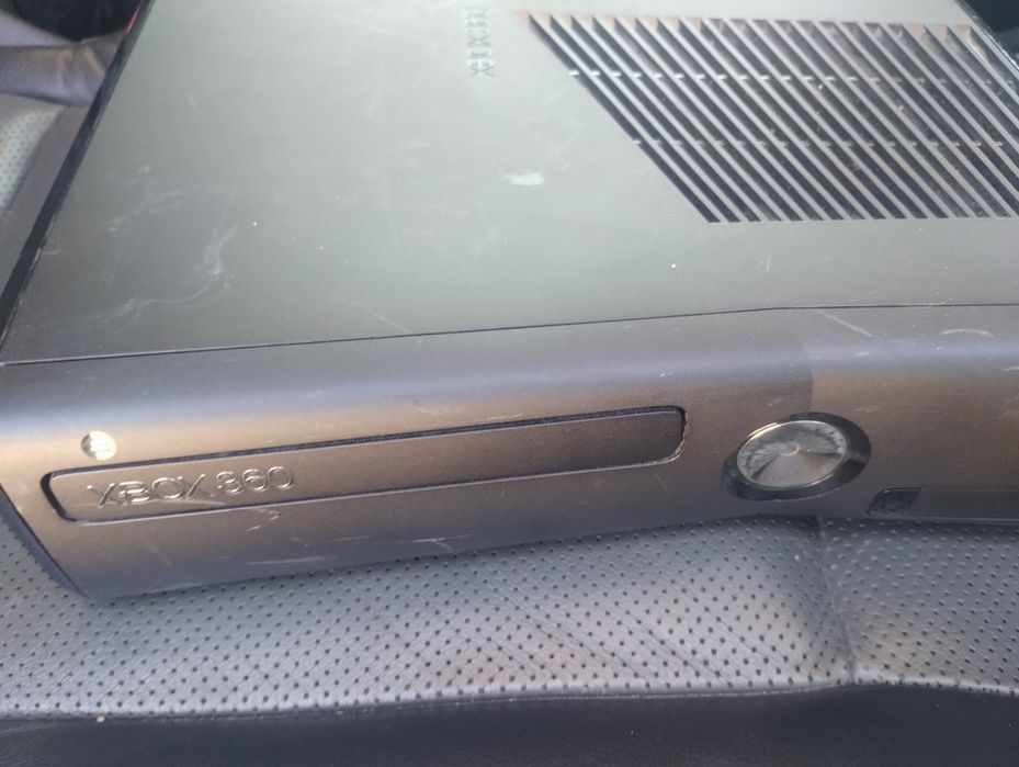 Xbox 360 slim 256 HDD