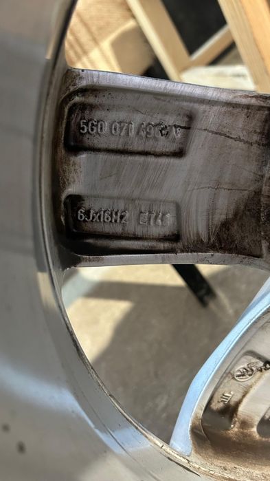 Продавам джанти за VW 5x112 16цола,гуми NEXEN dot 2020