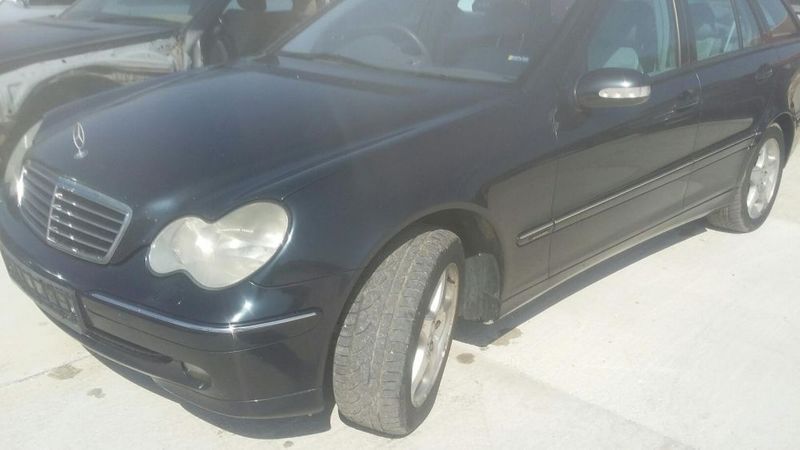 W203 2.7 cdi комби на части