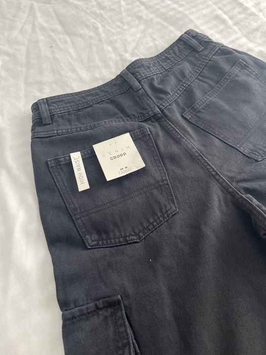 Blugi Cropp negru