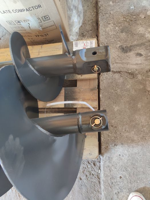 Burghiu pământ premium pentru soluri dure cu dinți vidia