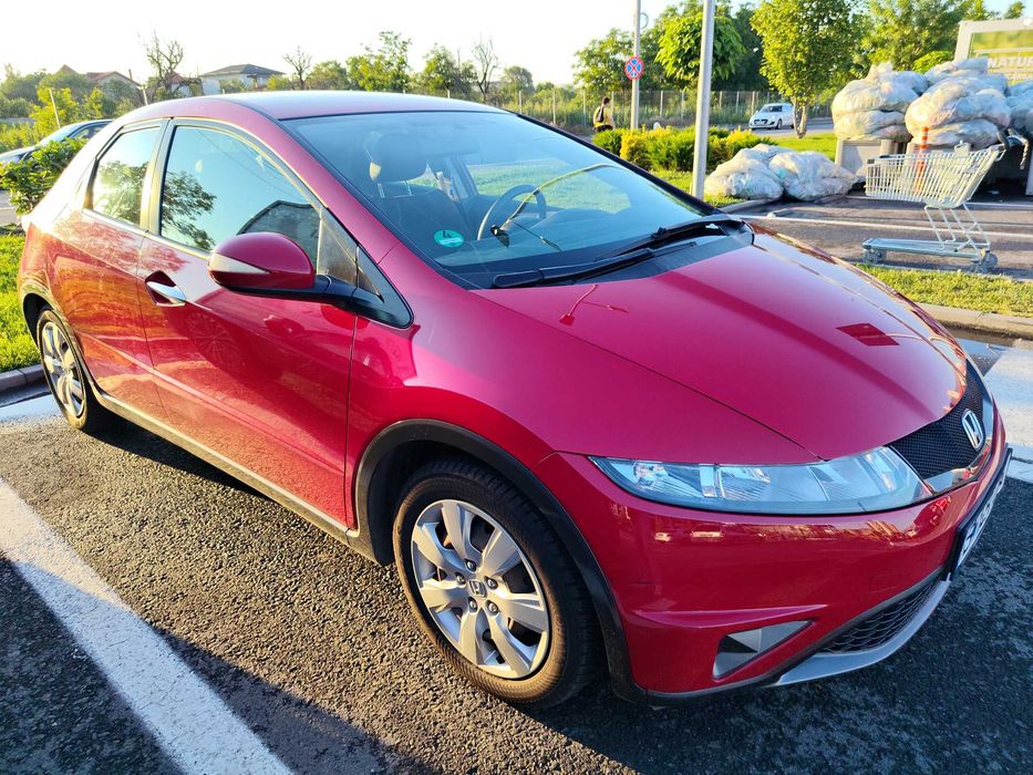 HONDA Civic 2011 — imagine 2