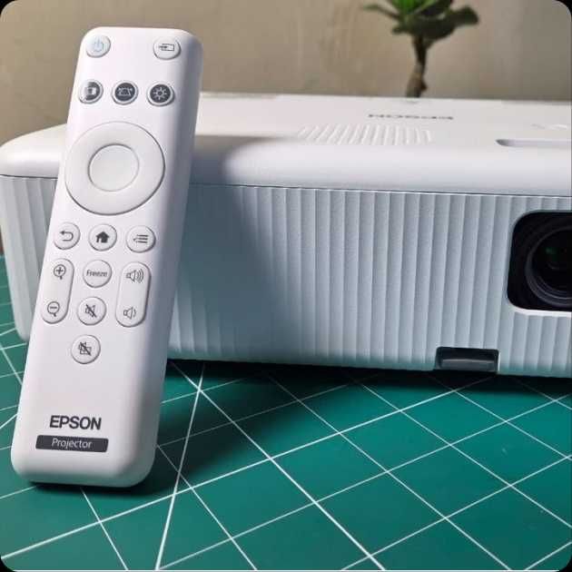 Epson Проектор со склада имеется бесплатная доставка по городу