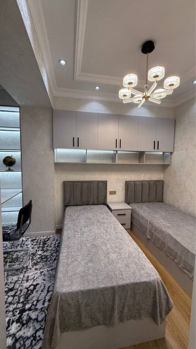 Продается 3 ком. Квартира площадью 90 кв.м. Ро ул. Мирзо Улугбека