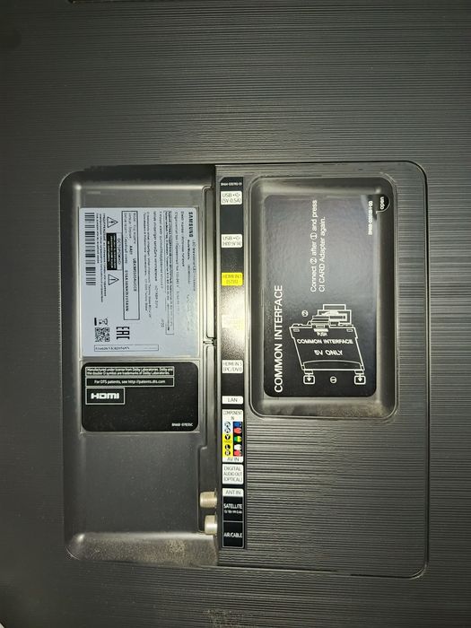 Samsung Full HD TV 43диагональ