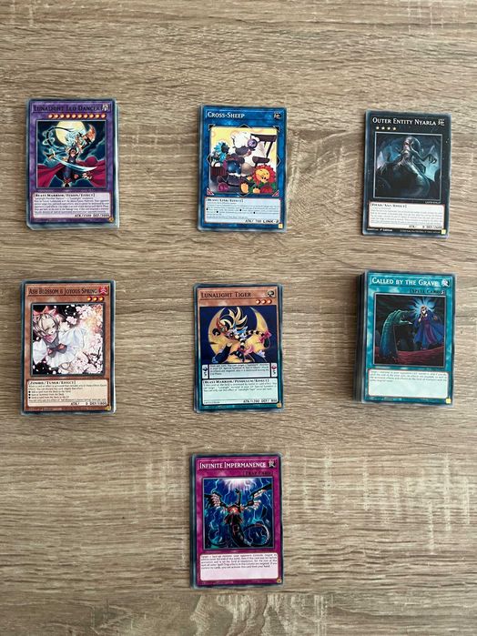 Yu-Gi-Oh! TCG Legendary Arc-V Decks карти