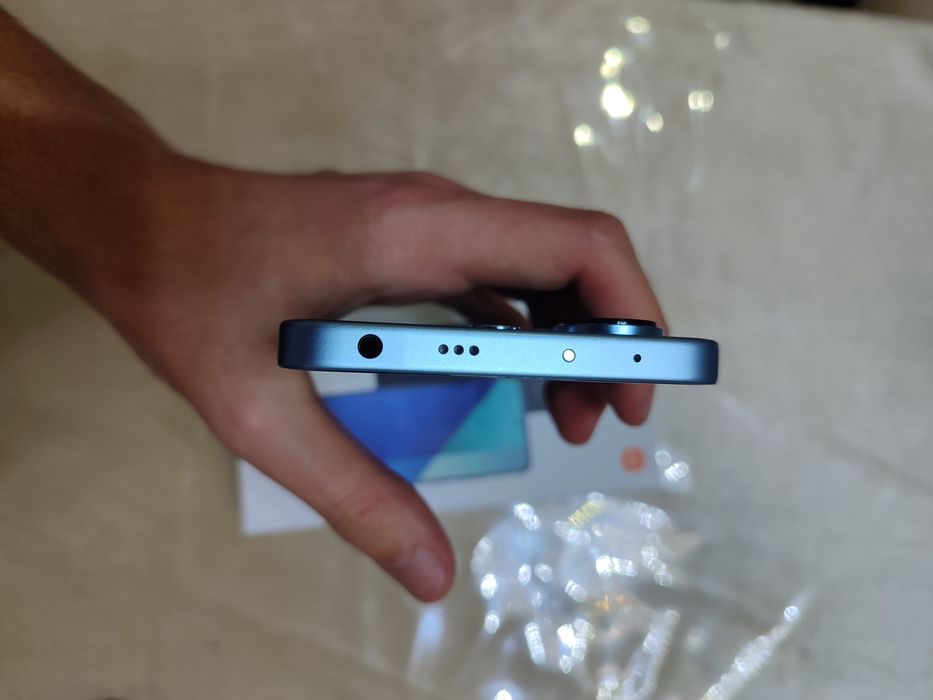 Redmi Note 13 Ice Blue