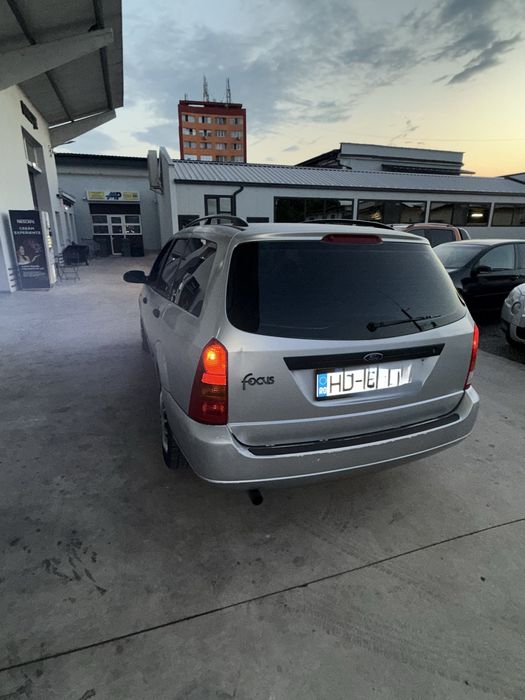 FORD Focus 2001 — imagine 5