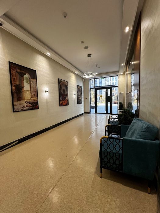 Olmazor Jomiy Bozor yonida kvartira