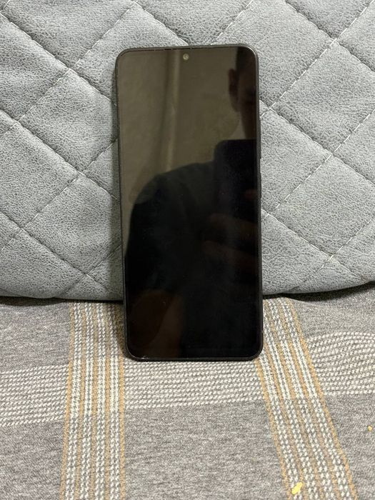 Продаётся телефон Redmi 14C