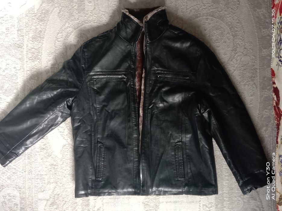 Кожаная  зимняя куртка.